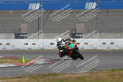 media/Nov-26-2022-Fastrack Riders (Sat) [[b001e85eef]]/Level 2/Session 3 Outside Turn 9/